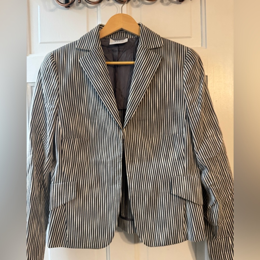 Akris Punto Pinstripe Blazer | Luxury Tailored Jacket | Lightweight